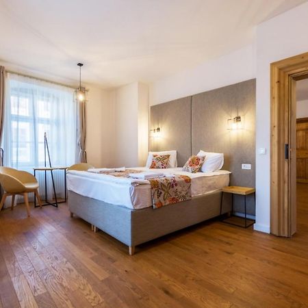 Rossmarkt Haus Hotel Braşov Eksteriør billede